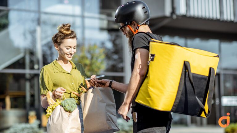 How Delivery Management Helps E-commerce Companies With Hyperlocal Delivery Orchestration