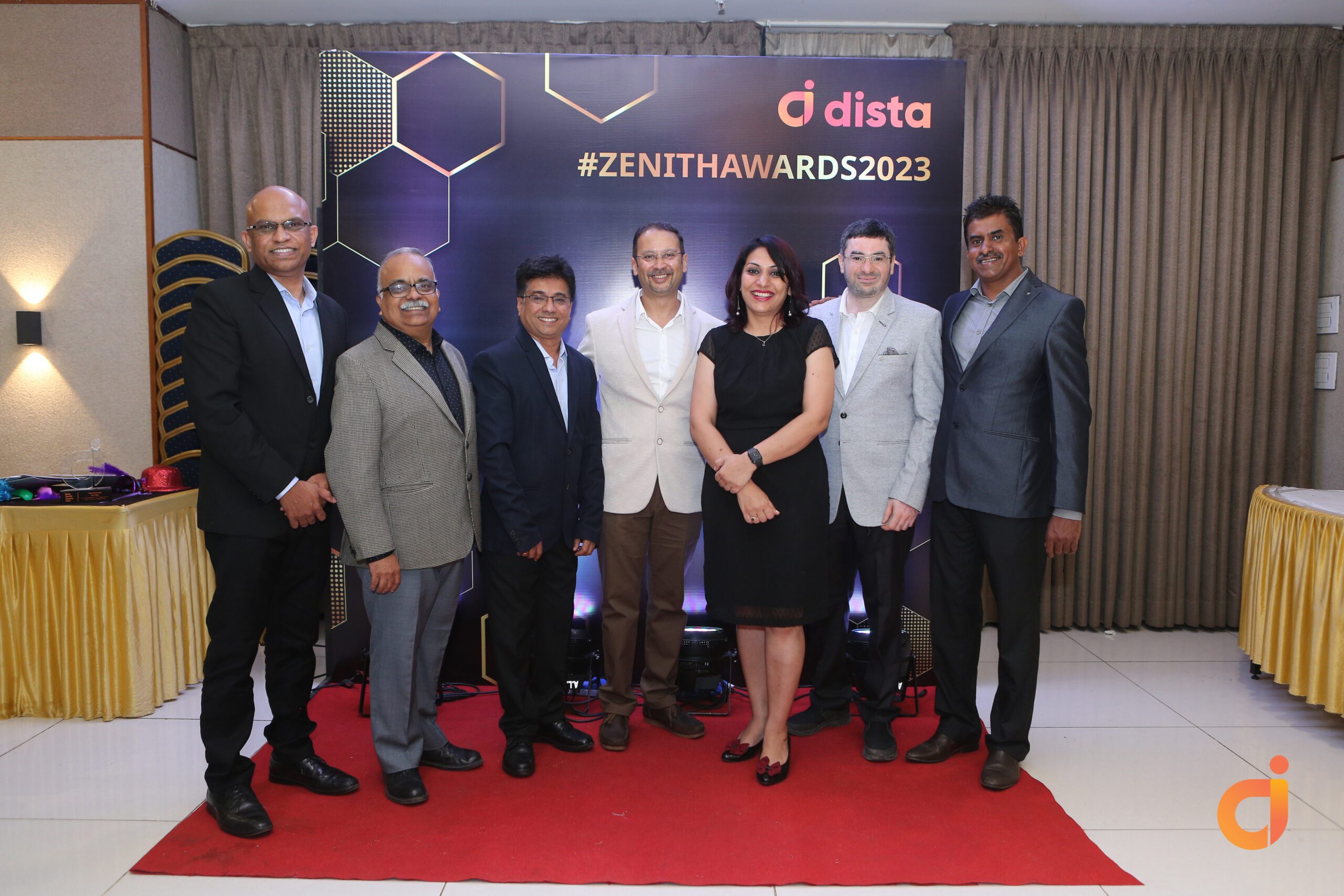 Dista Zenith Awards 2023: DISTANs Celebrate a Night of Glitz, Awards, and Success